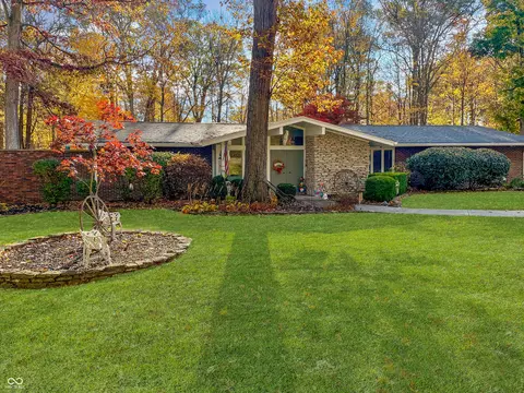 6 Glendon Rd, Anderson, IN 46011