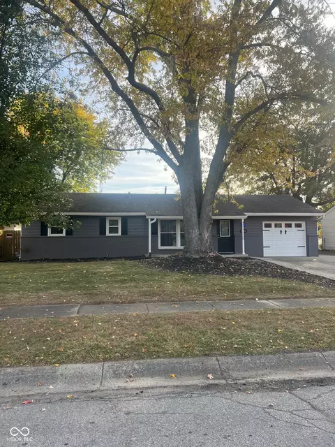 2113 Chandler Ln, Columbus, IN 47203