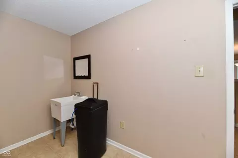 Other - 9483 W Quarter Moon Dr, Pendleton, IN 46064 photo 1 of 2