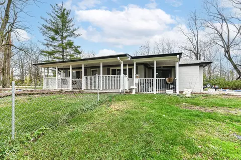 5034 E Orchard Rd, Mooresville, IN 46158