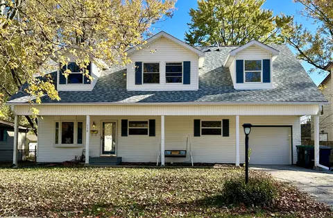 116 Brunswick Dr, Greenwood, IN 46143