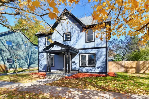 215 S Vine St, Plainfield, IN 46168