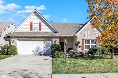 12697 Plum Creek Blvd, Carmel, IN 46033