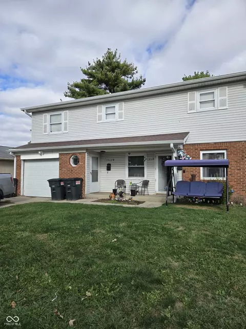 1219 Candlelite Dr, Greenfield, IN 46140