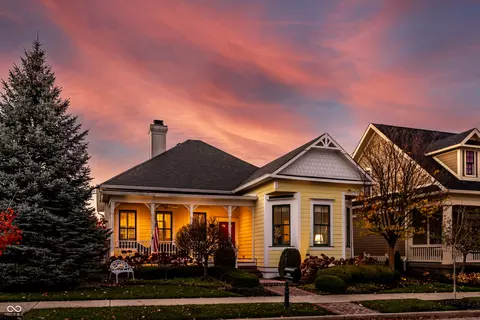 12994 Deerstyne Green St, Carmel, IN 46032