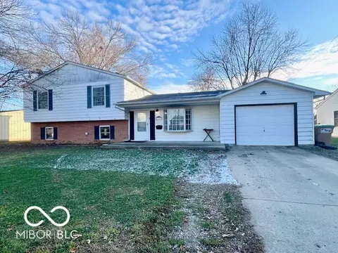 2743 31st St, Columbus, IN 47203