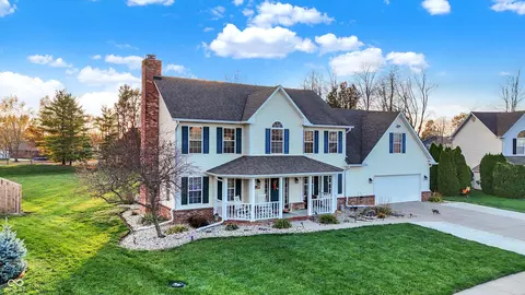 982 S Windhaven Ct, New Palestine, IN 46163