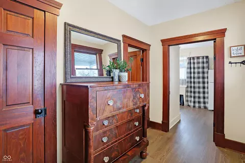 Entry Way - 5982 W State Road 38, Pendleton, IN 46064 photo 6 of 14