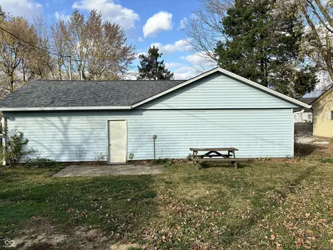 507 E Tinker St, Waldron, IN 46182 photo 2