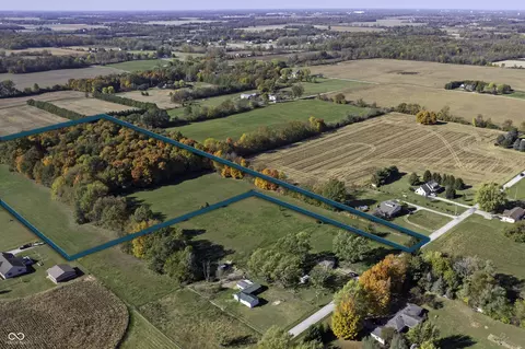 11071 S County Road 300 E, Muncie, IN 47302