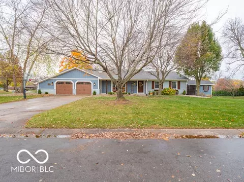 4441 Hazy Ln, Greenwood, IN 46142