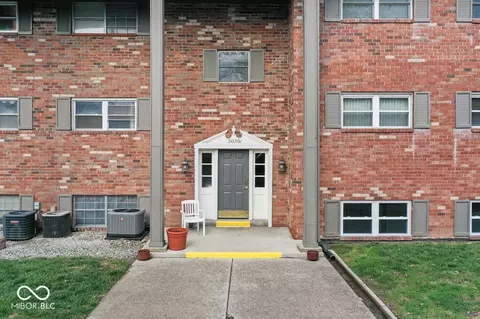 5038 Allisonville Rd #B, Indianapolis, IN 46205