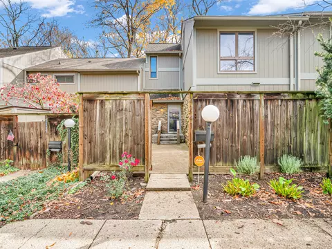 4241 Woodsage Trce, Indianapolis, IN 46237