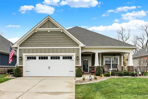 935 Shady Dr, Greenfield, IN 46140