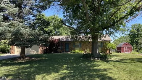 4324 Windview Cir, Greenwood, IN 46142