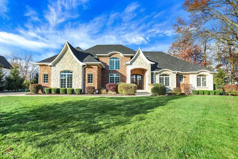 7116 Blue Mesa Pl, Indianapolis, IN 46259