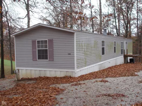 1302 Ferngrove Ave, North Vernon, IN 47265