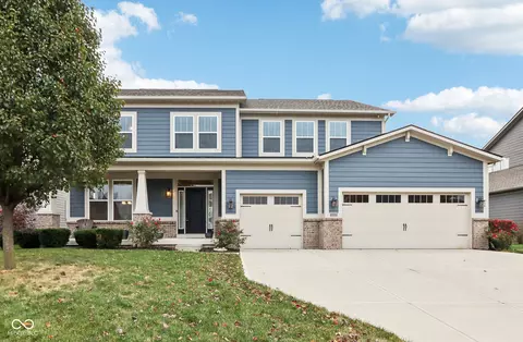15924 Foothill Dr, Noblesville, IN 46060