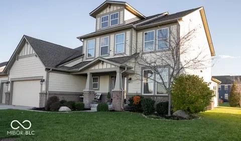 15613 Campolina Ln, Fishers, IN 46040