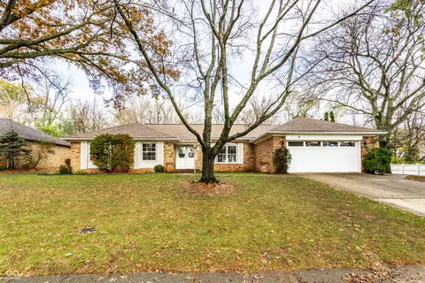 8314 Chapel Glen Dr, Indianapolis, IN 46234