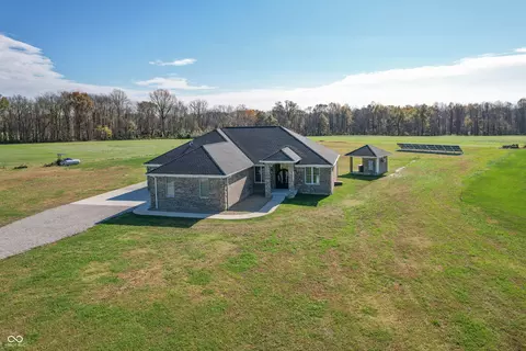 970 S Carmel Ct, North Vernon, IN 47265