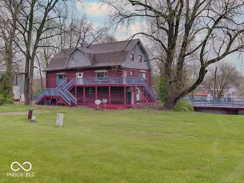 7591 N 7593 N Old S R 67, Brooklyn, IN 46111