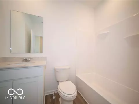 2262 Pine Valley Dr, Plainfield, IN 46168 photo 8