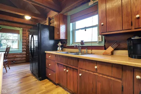 Kitchen - 7940 S 650 W, Pendleton, IN 46064 photo 5 of 6