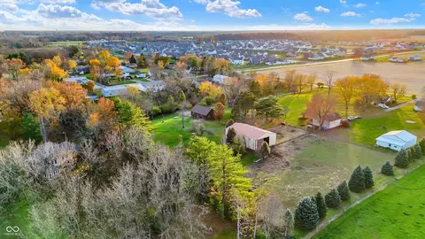 View/Area - 7940 S 650 W, Pendleton, IN 46064 photo 10 of 20