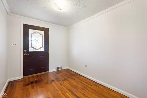 Entry Way - 914 Maple St, Middletown, IN 47356 photo 1 of 1