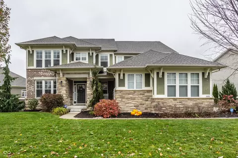 7448 Independence Dr, Zionsville, IN 46077
