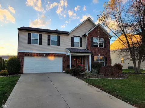 2338 S Logan Dr, New Palestine, IN 46163