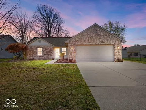 7449 Kidwell Dr, Indianapolis, IN 46239