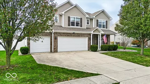1630 Beacon Pointe Blvd, Brownsburg, IN 46112