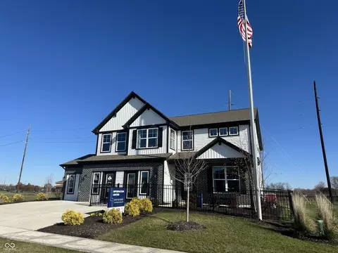 6435 Forest Brook Dr, Indianapolis, IN 46259