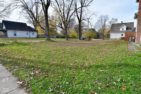 1102 N Rural St, Indianapolis, IN 46201