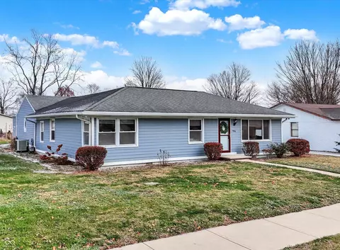 889 S Pearl St, Cicero, IN 46034