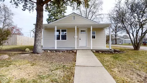 226 N Hannah St, Rushville, IN 46173