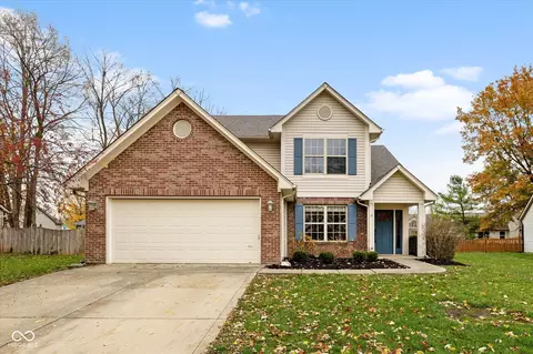 13871 Naples Dr, Fishers, IN 46038