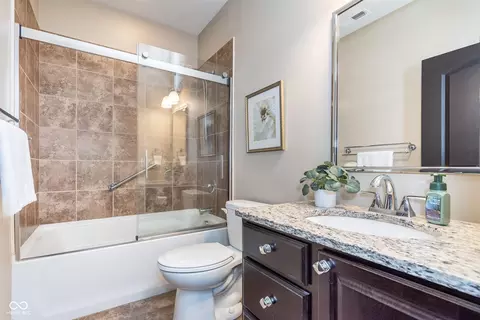 12786 Thames Dr, Fishers, IN 46037 photo 26