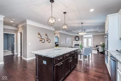 12786 Thames Dr, Fishers, IN 46037 photo 9