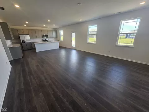 2279 Pine Valley Dr, Plainfield, IN 46168 photo 7