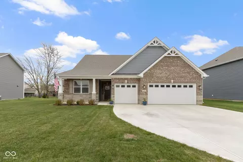325 Milltown Dr, Pendleton, IN 46064