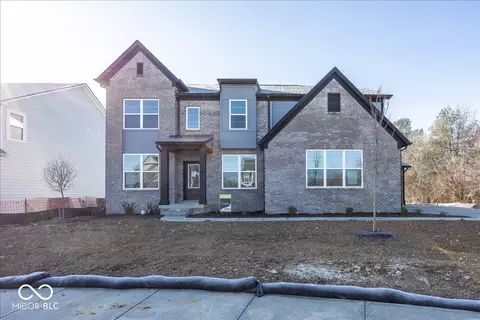 10945 Joelle Dr, Noblesville, IN 46060