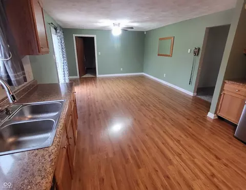 Living - 8616 S 750 W, Pendleton, IN 46064 photo 2 of 3