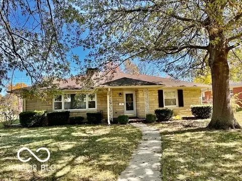 1504 Magnolia Dr, Anderson, IN 46011