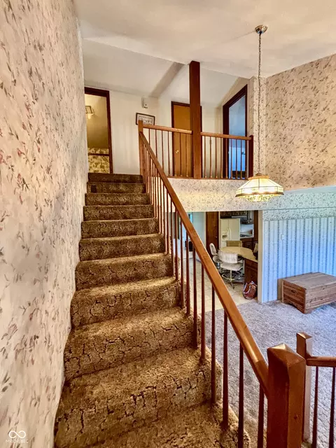 Entry Way - 111 N Eugene Ave, Cayuga, IN 47928 photo 8 of 13