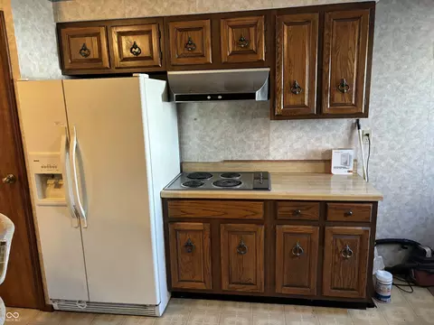 Kitchen - 111 N Eugene Ave, Cayuga, IN 47928 photo 5 of 5