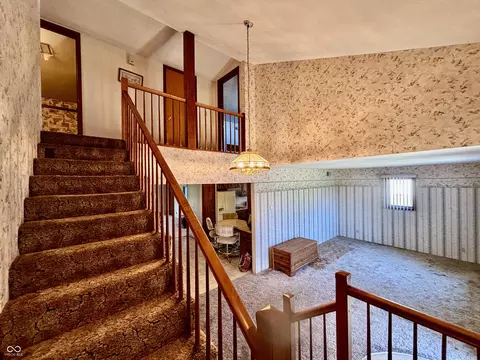 Entry Way - 111 N Eugene Ave, Cayuga, IN 47928 photo 9 of 13