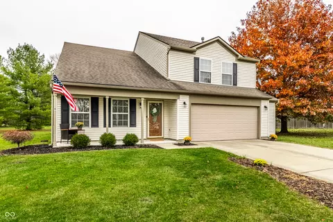 17058 Black Cherry Ct, Noblesville, IN 46062